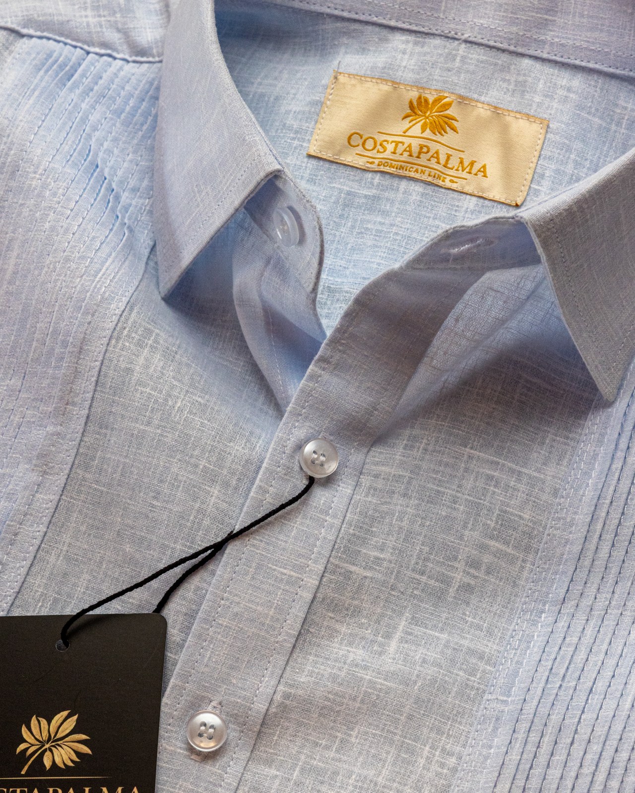 Celeste linen, open collar and woven label